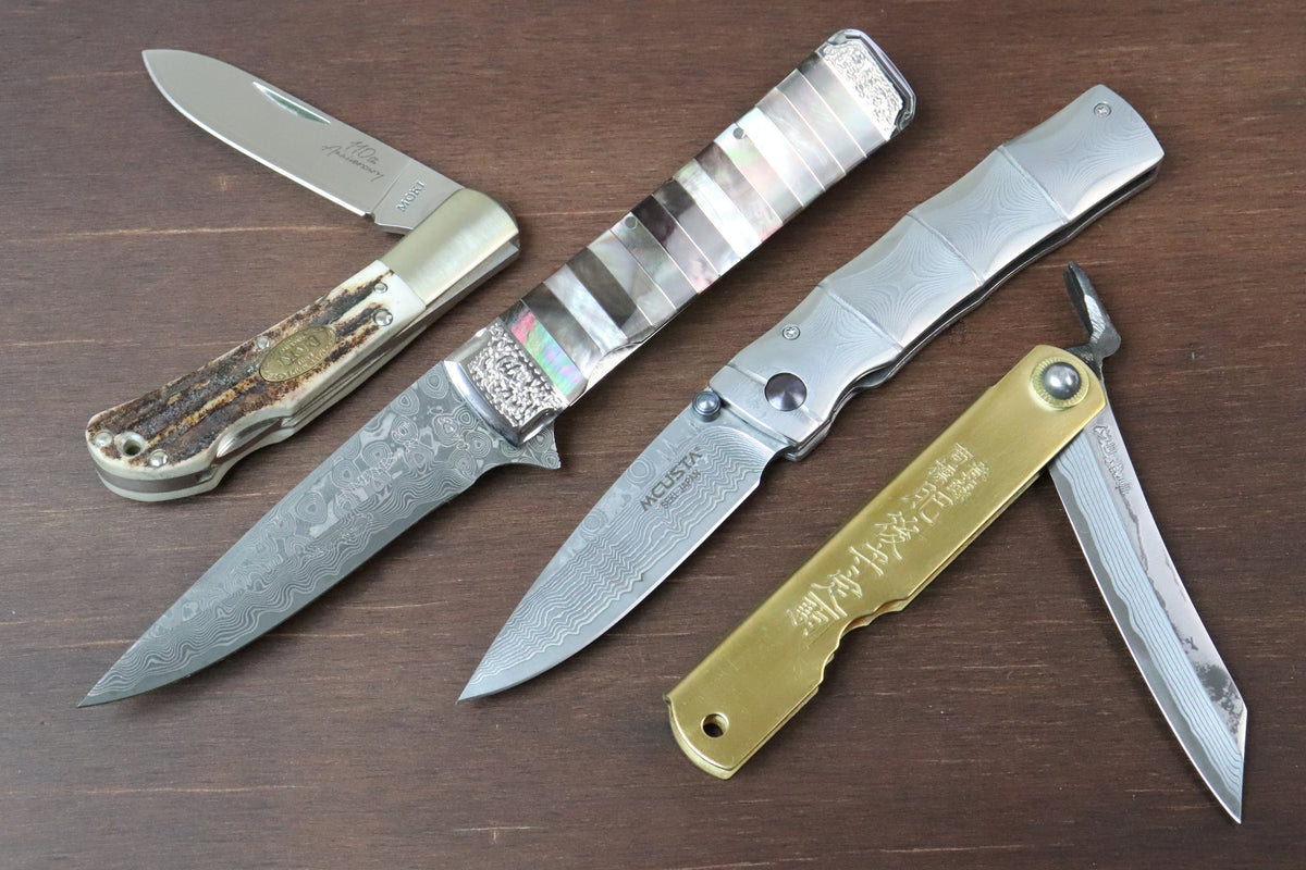  Folding Knives 