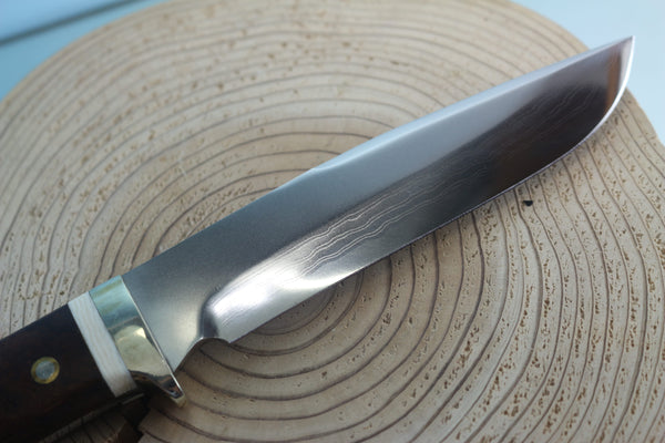 Fumio Inagaki FI-945 Damascus Hunter, 5-1/2" VG-1 Damascus blade, Premium Desert Ironwood Burl handle - japaneseknifedirect.mom