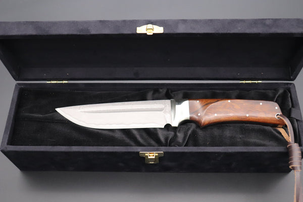 Hattori KD30-華HANA (Cowry X Damascus Ultimate Edition, Desert Ironwood Handle, KD30HAI)
