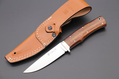 Hattori 傘 SAN Limited Edition SAN-64C Urbane Hunters (Desert Ironwood Handle) - japaneseknifedirect.mom