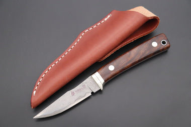 Hattori 傘 SAN Limited Edition SAN-79I Limited Cowry-X Damascus Little Hunter (Clip Point, Desert Ironwood Handle) - japaneseknifedirect.mom