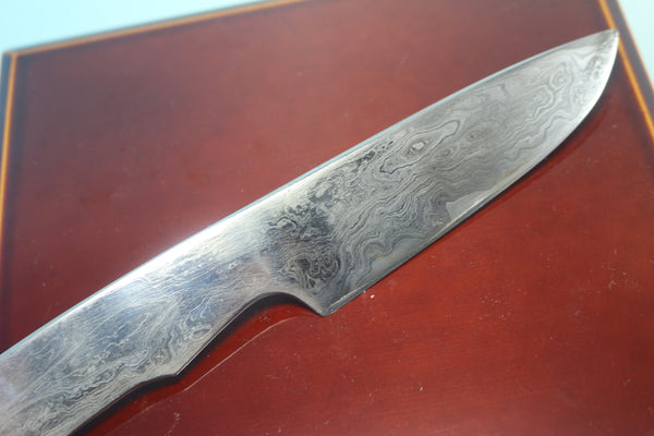 IKUMI OKANO IO-100 Hammer Forged Knives, H2 and Carbon Damascus Blades