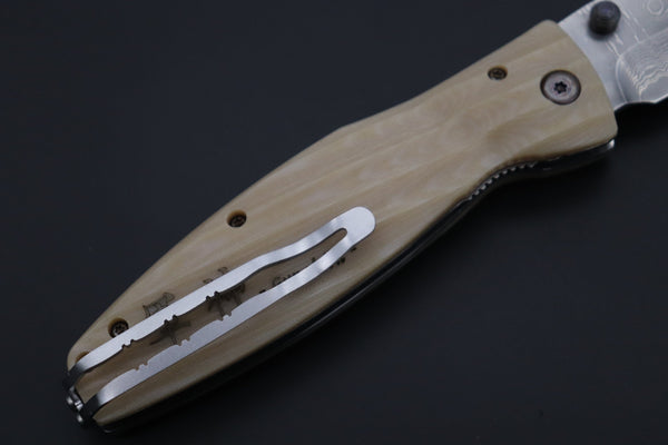 Mcusta SENGOKU Series MC-185D "UESUGI KENSHIN" VG-10 Damascus Blade with White Micarta Handle (Now with Pocket Clip) - japaneseknifedirect.mom