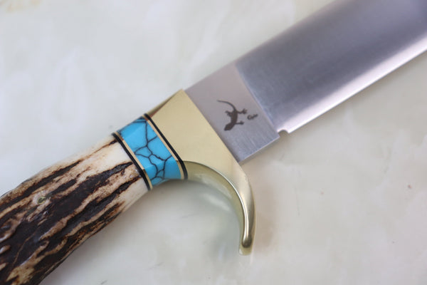 Hattori 傘 SAN-GECKO Limited Edition GECKO-2T Wild Hunter (Stag Handle / Turquoise Gem-Composite Stone Spacer) - japaneseknifedirect.mom
