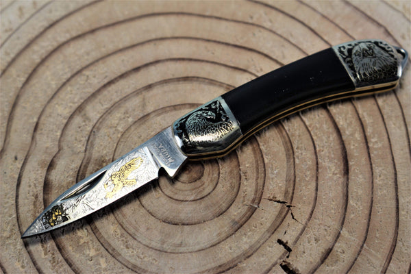 Katsuhiko Miura KM-6 Mini Art Knife "Birds or Animals", Black Resin Handle