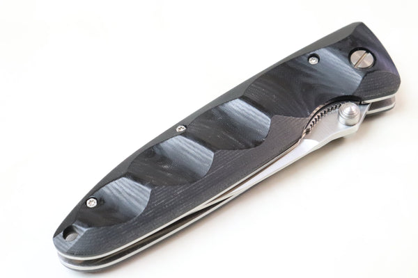 Mcusta Classic Wave Series MC-22 VG-10 blade with Black Micarta handle - japaneseknifedirect.mom